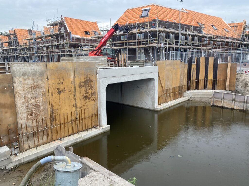 Metselwerk brug, Weespersluis – MRS Waterbouw (beeld 8)