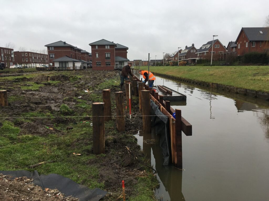 Vlonders Nieuw Craeyenburch, Nootdorp – MRS Waterbouw (beeld 2)