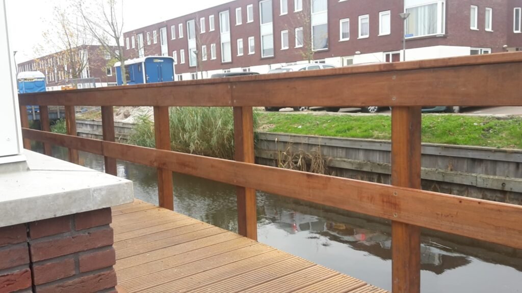 Vlonders Nieuw Craeyenburch, Nootdorp – MRS Waterbouw (beeld 3)