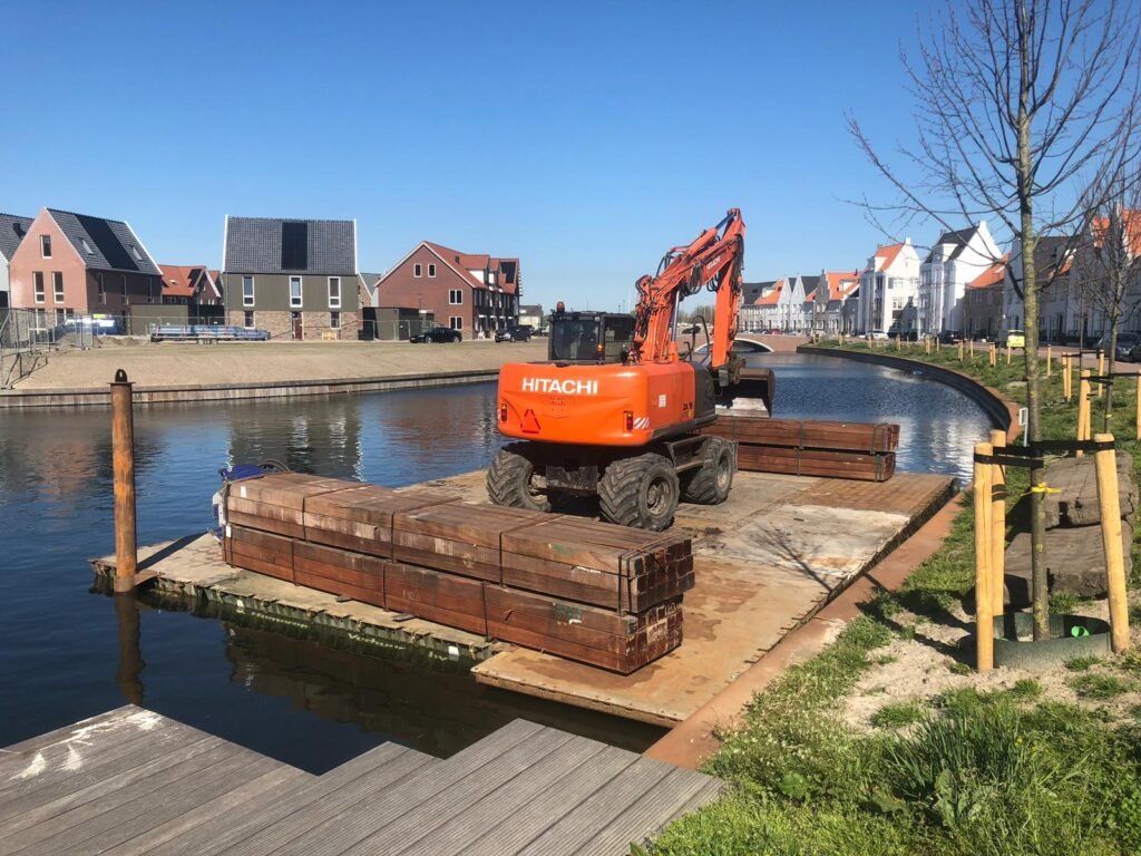 Afmeersteigers Waterfront, Harderwijk – MRS Waterbouw (beeld 2)