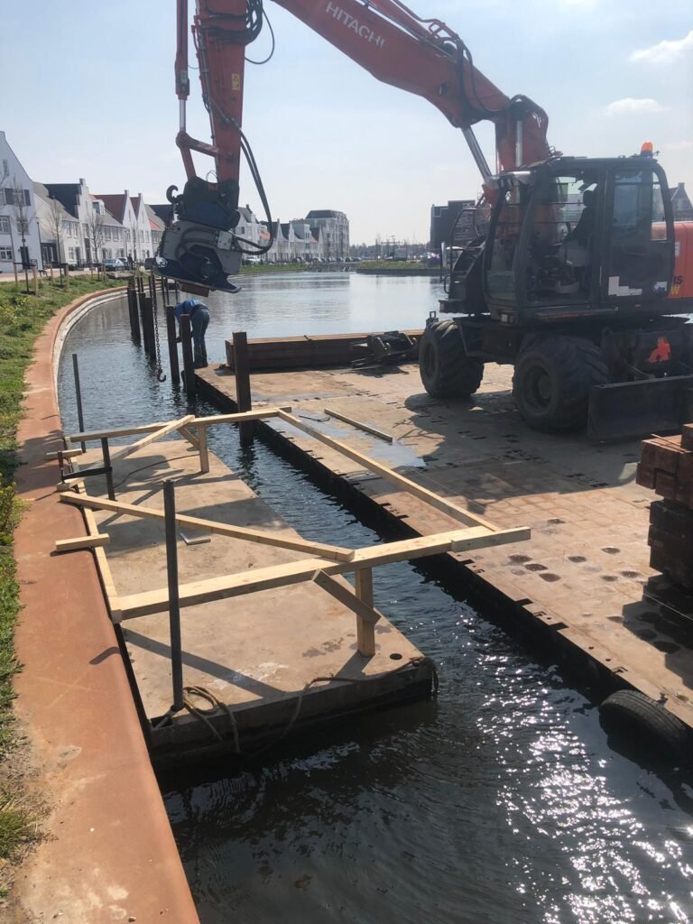 Afmeersteigers Waterfront, Harderwijk – MRS Waterbouw (beeld 3)