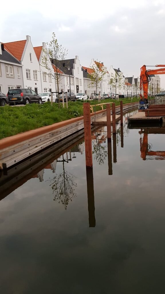Afmeersteigers Waterfront, Harderwijk – MRS Waterbouw (beeld 4)