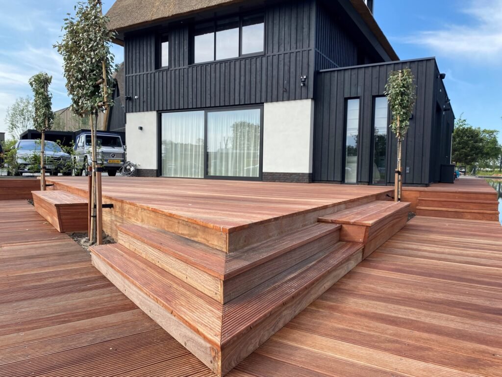 Houten steiger, Muiden – MRS Waterbouw (beeld 4)