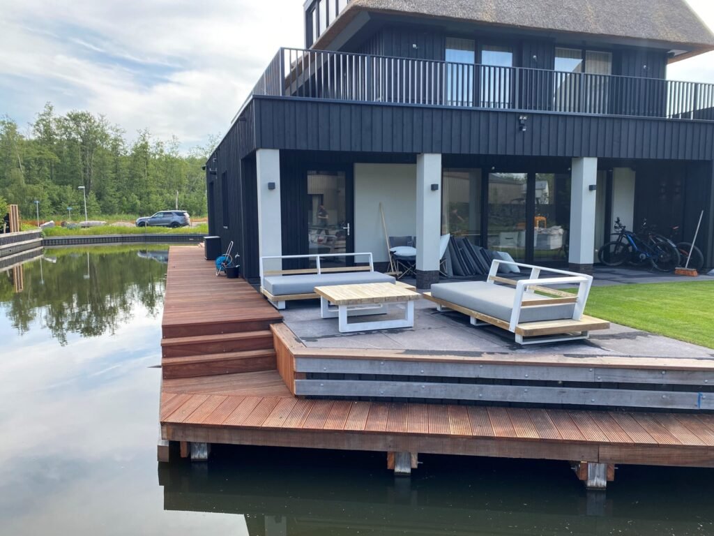 Houten steiger, Muiden – MRS Waterbouw (beeld 2)