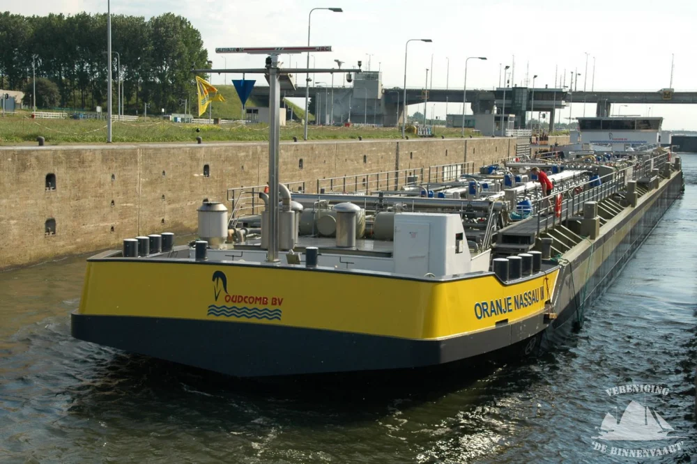Chemicaliëntanker Oranje Nassau III